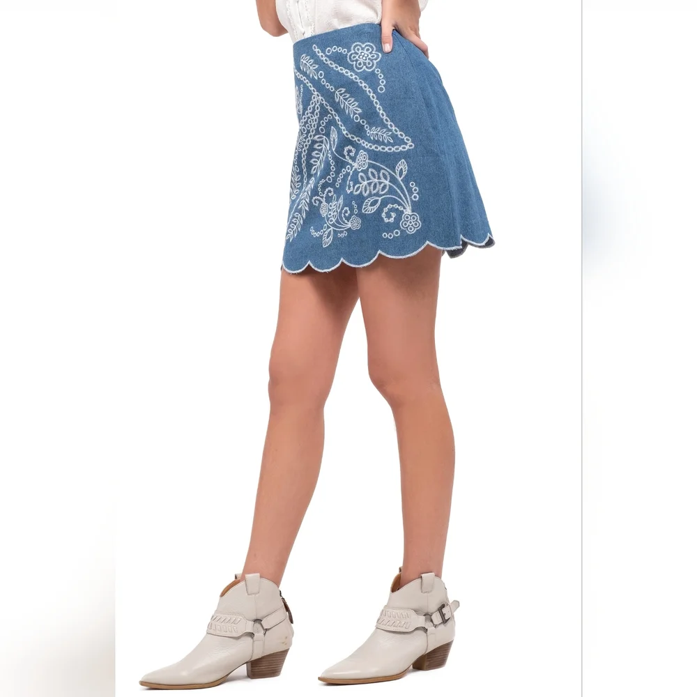 Anthropologie Blu Pepper Embroidered Blue Jean Skirt Scalloped Hem Size M - Picture 2 of 11